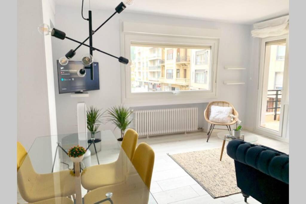 New Gorgeous Central Apartment - Beachfront - 3 Bd San Sebastián Exterior foto